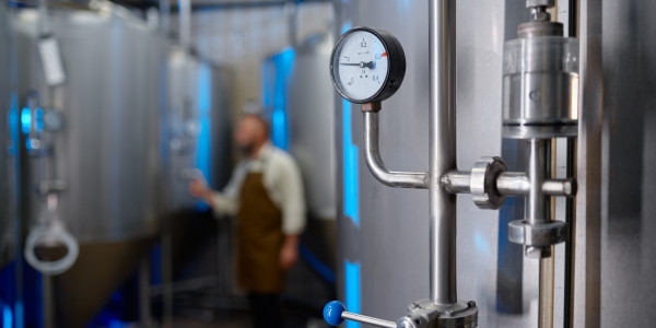 Caldereros · Calderería · Calderas · Tolvas · Cisternas · Depósitos Sabiñánigo · Soldadura TIG, MIG y por Arco Eléctrico