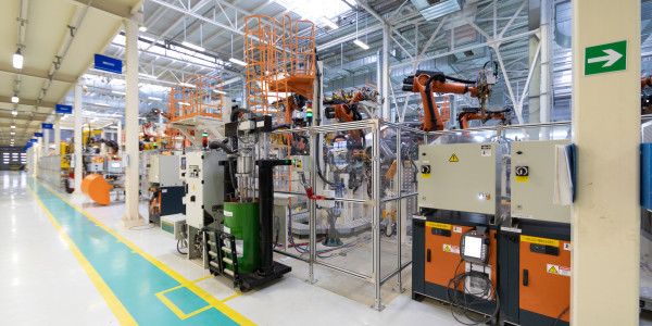 Electricistas Industriales · Instaladores Alta / Baja Tensión Tardienta · Conexión de motores eléctricos, bombas y maquinaria industrial