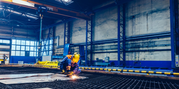 Soldadores · Soldadura Electrodo, Tig, Mig, Mag, Arco Submerso Vencillón · Reforzar Soldaduras Existentes para mejorar la Resistencia de la Estructura